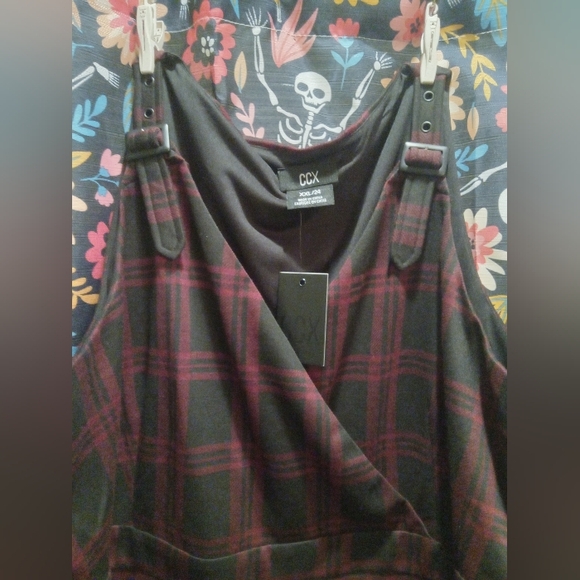 NWT CCX City Chic Black and Berry Plaid Tartan Pinafore Dress Size XXL 24 - Picture 4 of 10
